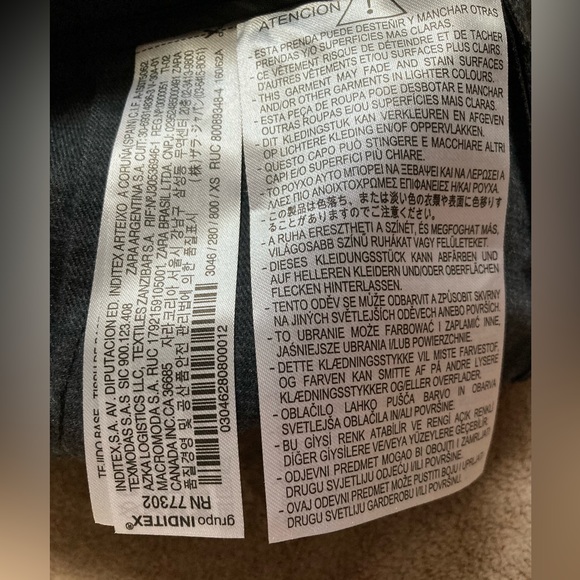 NWT Zara Faux Leather mini skirt - size XS - black colour - Picture 8 of 9